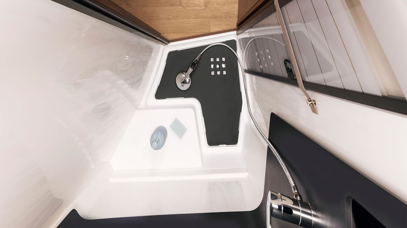 Interior photos RAPIDO Motorhome i66M TRUMA